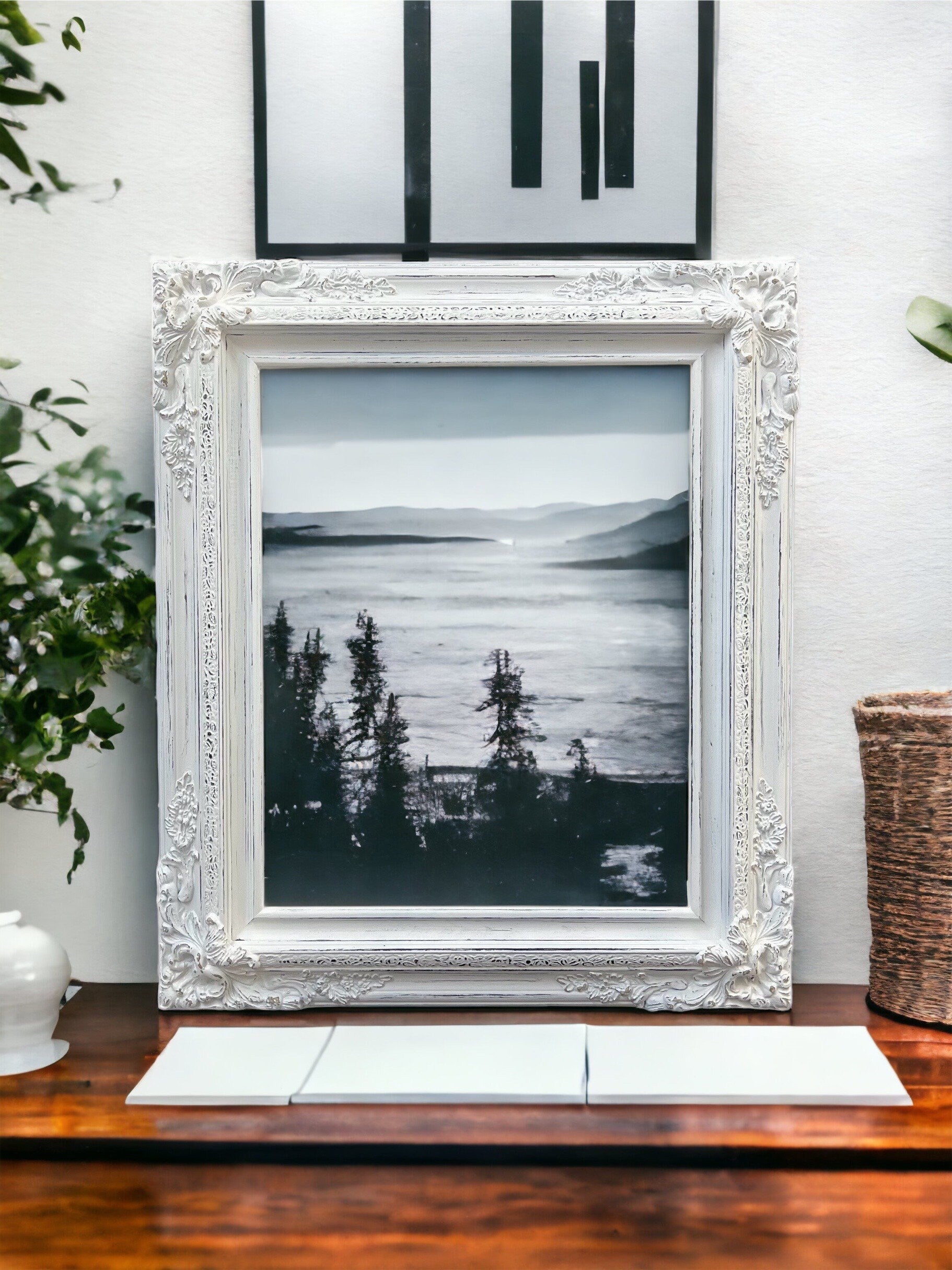 White Frames – Laredo Frame Factory
